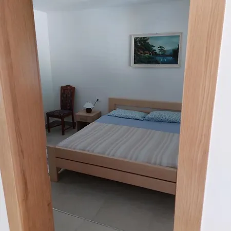Apartment Evelina *